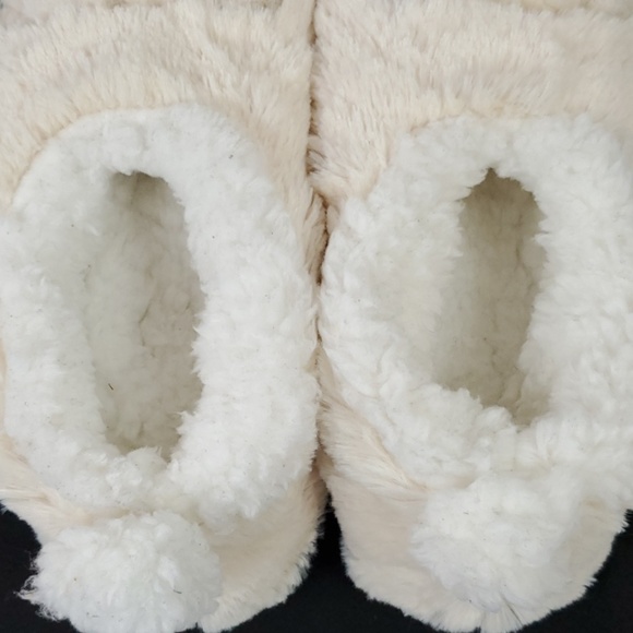 Snoozies Slippers (280) - Picture 5 of 8